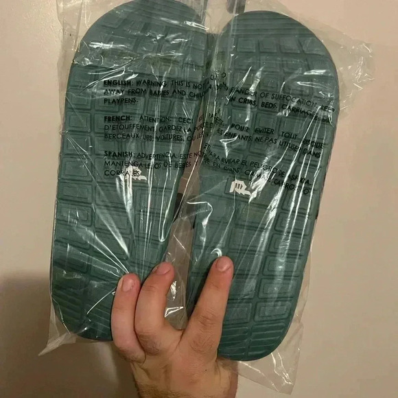 Naruto Flip Flops - Picture 2 of 3